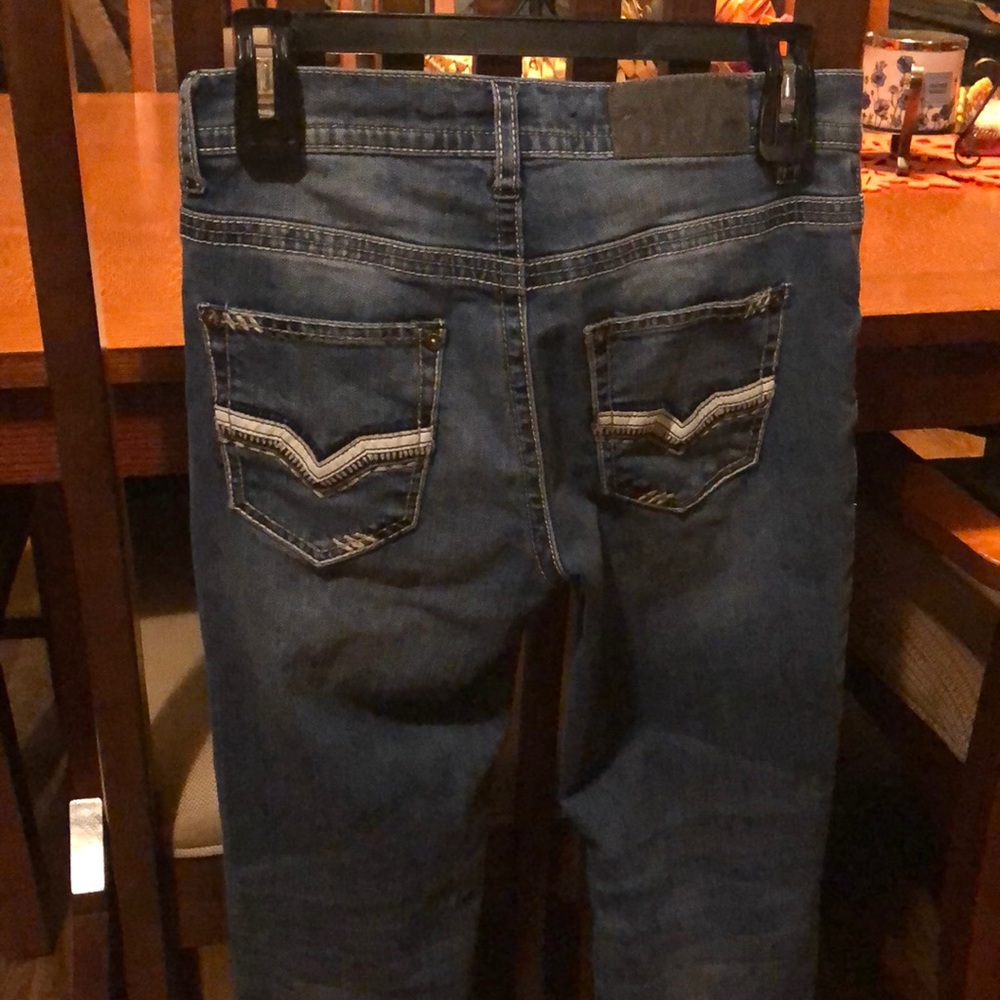 Request jeans